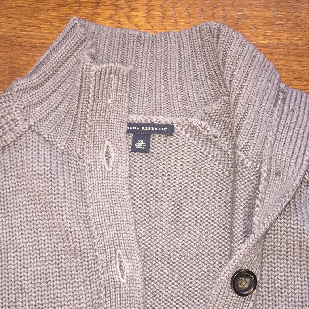 Banana Republic shrug/sweater. - Picture 2 of 2